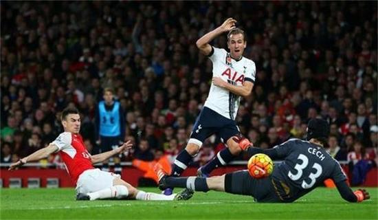 5亿欧元背 5亿欧元背