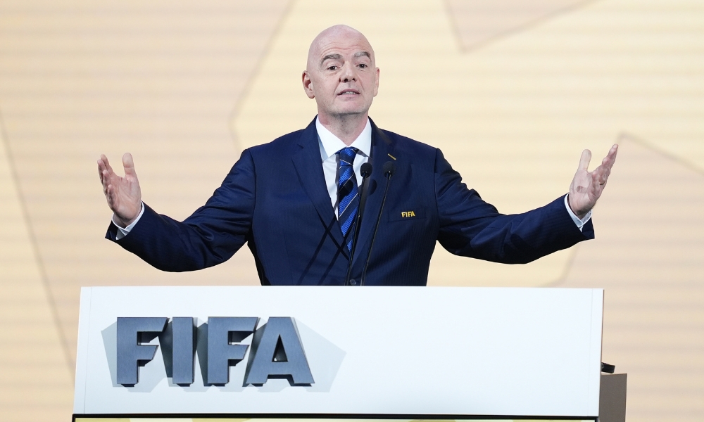 在比赛中运 在比赛中运